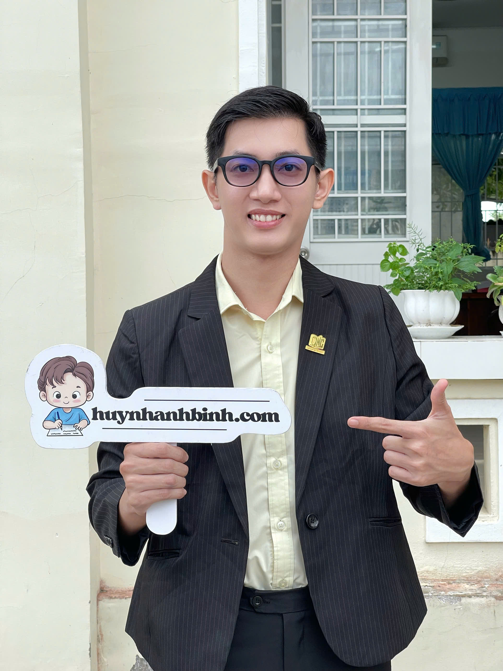 Thầy Nguyễn Duy Khương